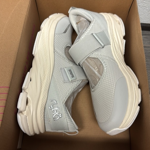 Ryka Made For Women Devotion Max Mary Jane Walking Sneaker (WIDE) - Picture 2 of 12